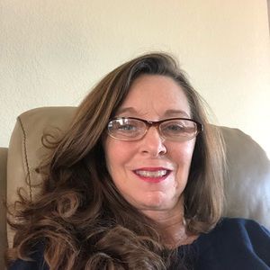 Meet your Posher, Bonnie